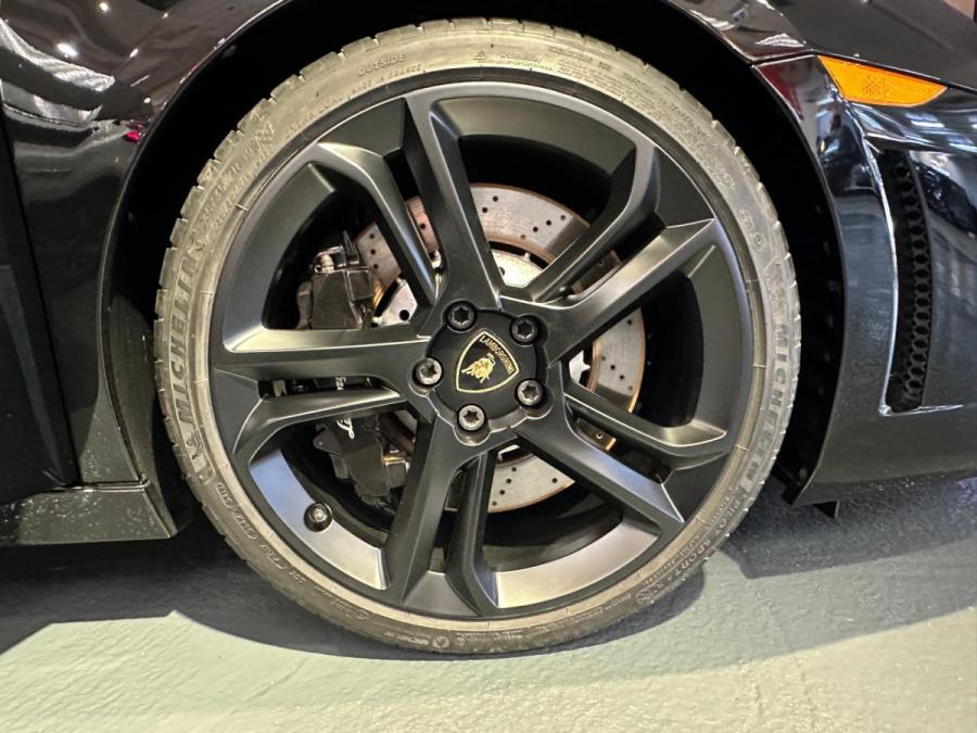 Gallardo 560-4 Coupe - Image 7