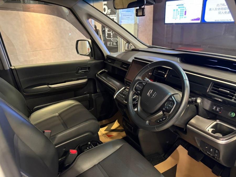 STEPWGN SPADA EX e:HEV - Image 4