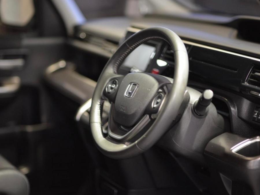 STEPWGN 1.5 TURBO SPADA - Image 18