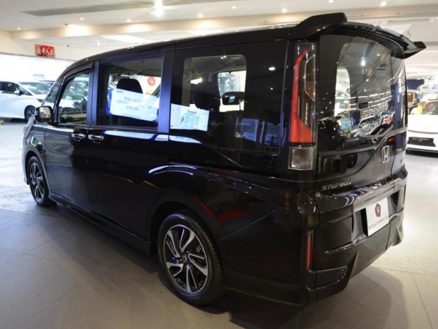 STEPWGN 1.5 TURBO SPADA - Image 17
