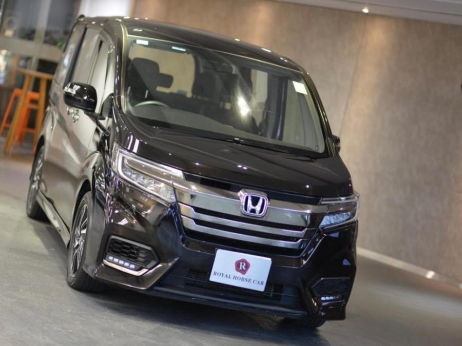 STEPWGN 1.5 TURBO SPADA - Image 3