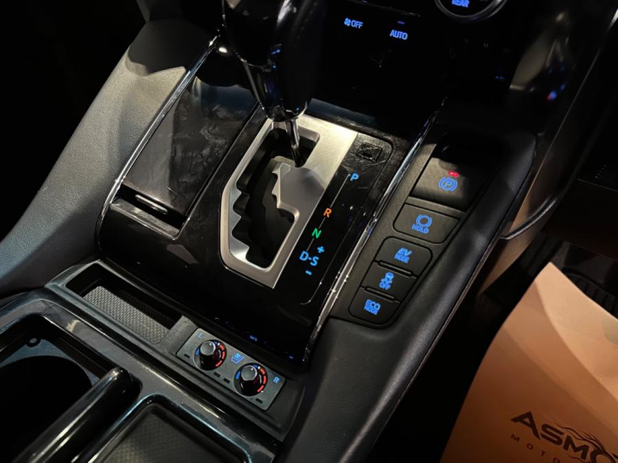 Alphard 2.5 Hybrid SRC - Image 4