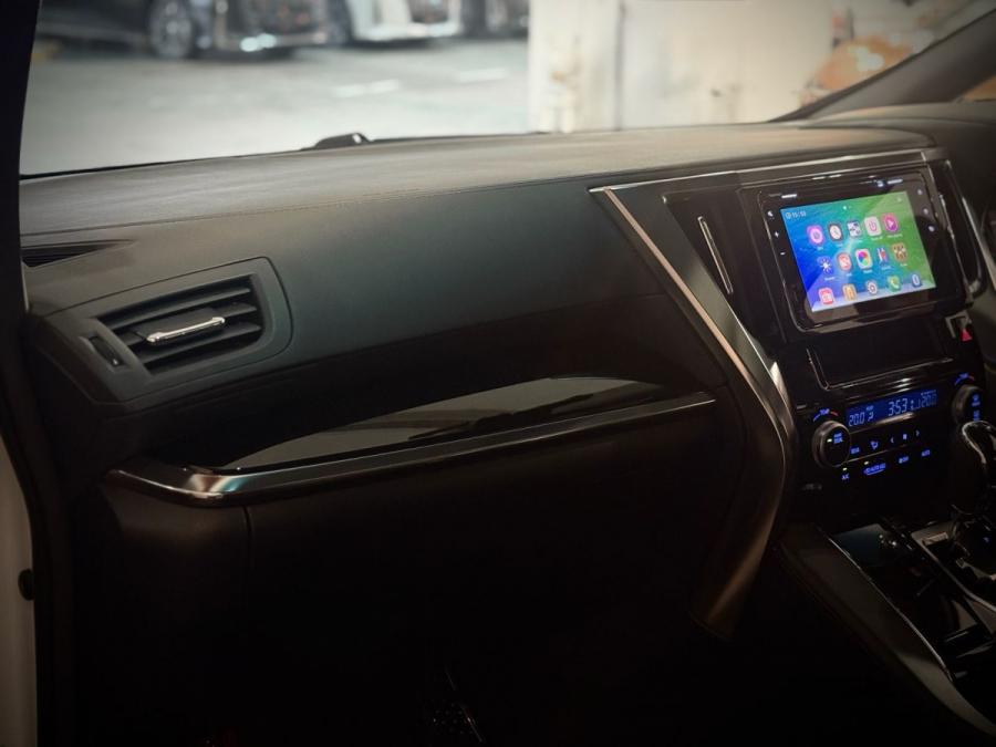 VELLFIRE 2.5 FACELIFT - Image 11