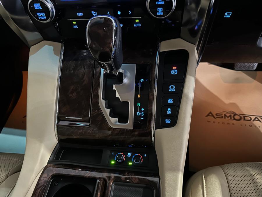 Alphard 2.5 Hybrid GF - Image 5