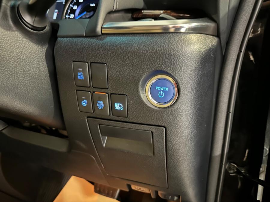 Alphard 2.5 Hybrid GF - Image 6