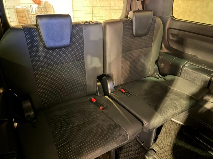 Voxy ZS Hybrid 煌III - Image 7