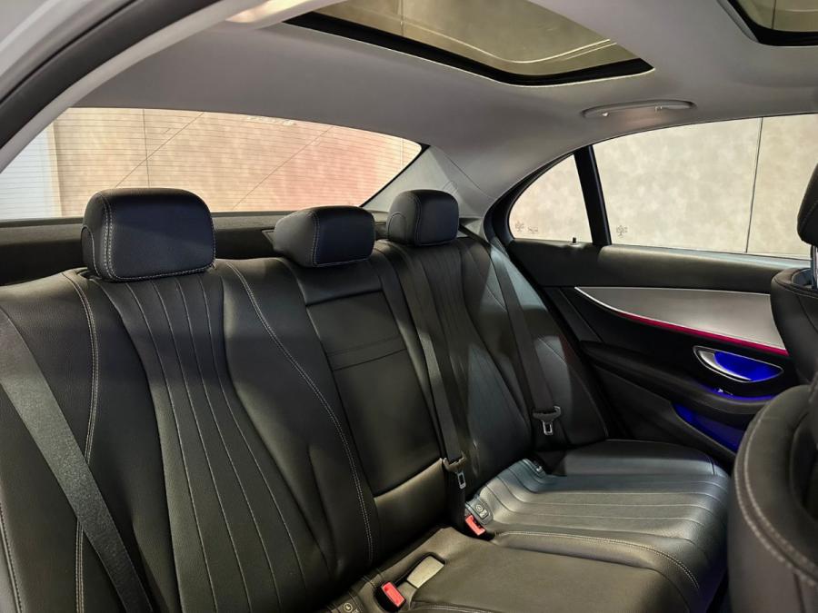 E200 AVANTGARDE - Image 6