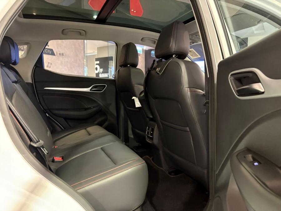 MG ZS EV - Image 5