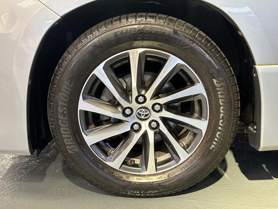 Alphard 2.4 - Image 6