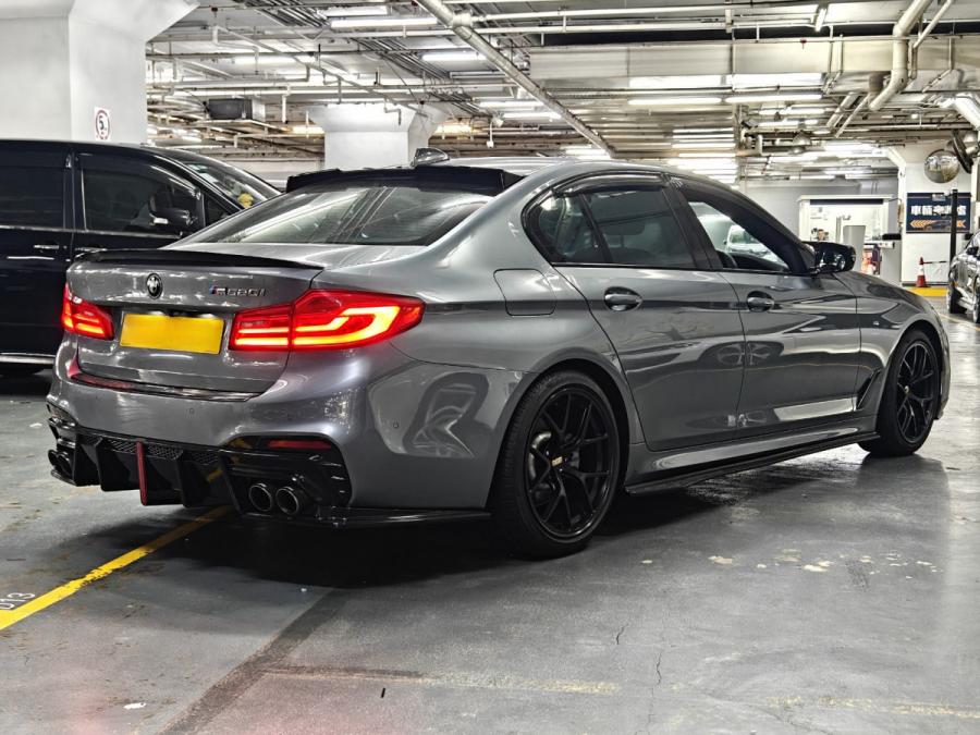 520iA M SPORT - Image 2