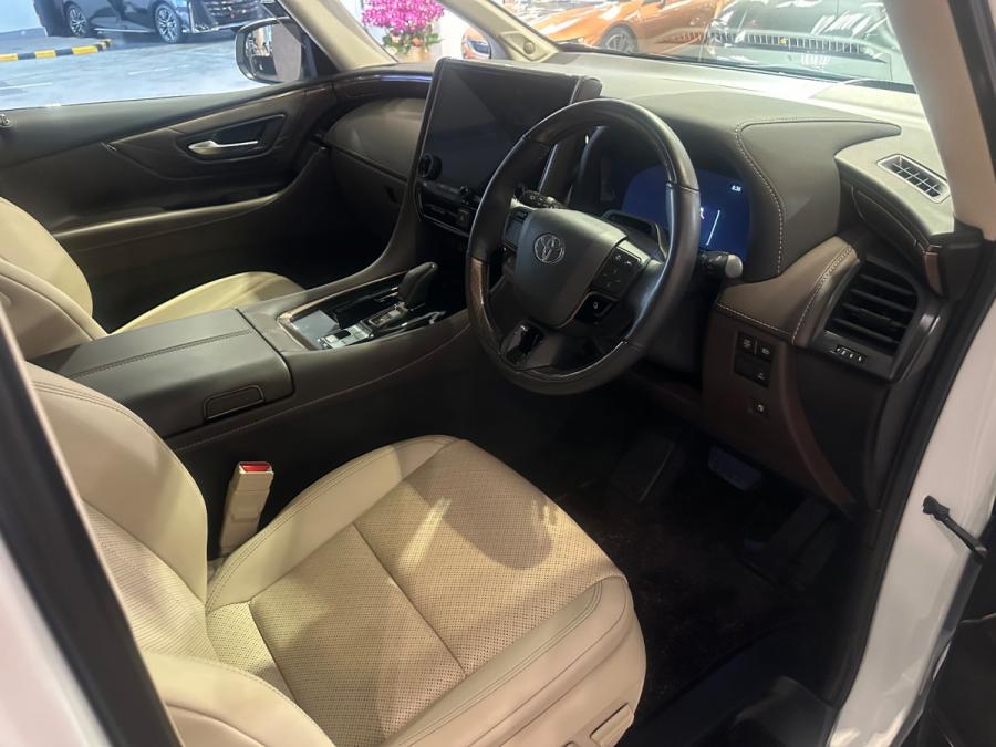 Alphard 2.5 HEV E-Four EL - Image 3