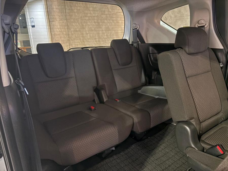 Freed Hybrid 7座 - Image 9