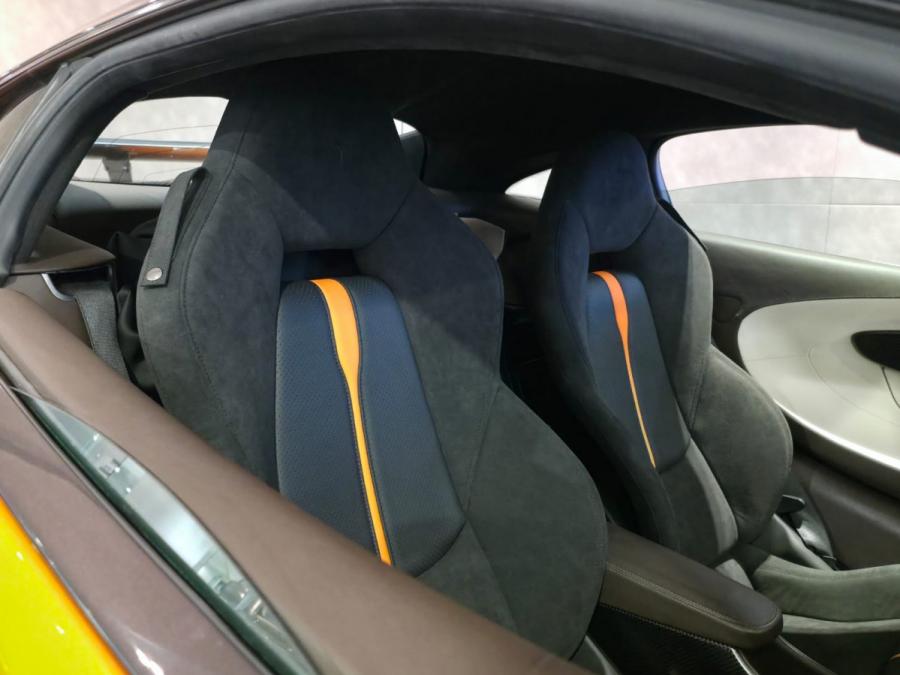 570S COUPE - Image 7