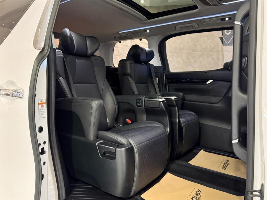 Alphard 2.5 SC Modellista - Image 12