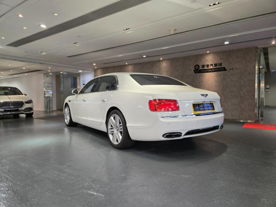 FLYING SPUR V8 - Image 3