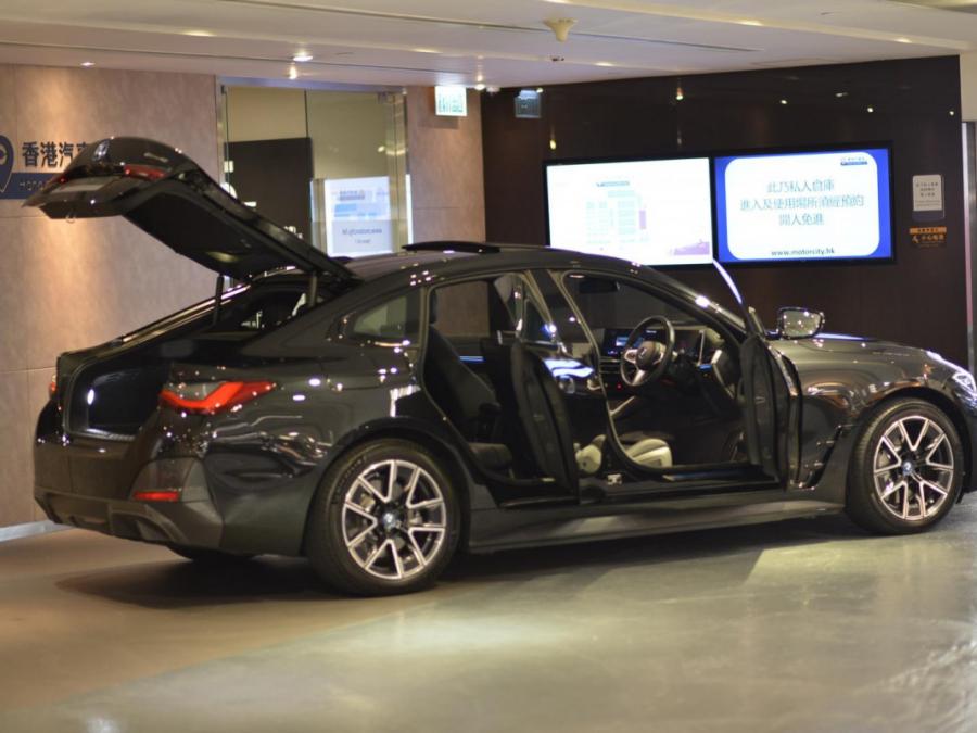 i4 EDRIVE40 M SPORT - Image 6