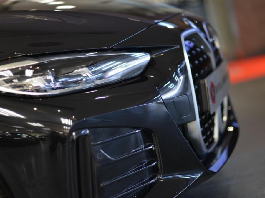 i4 EDRIVE40 M SPORT - Image 18