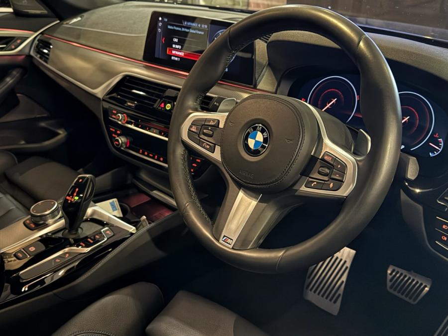 520i M Sport - Image 3