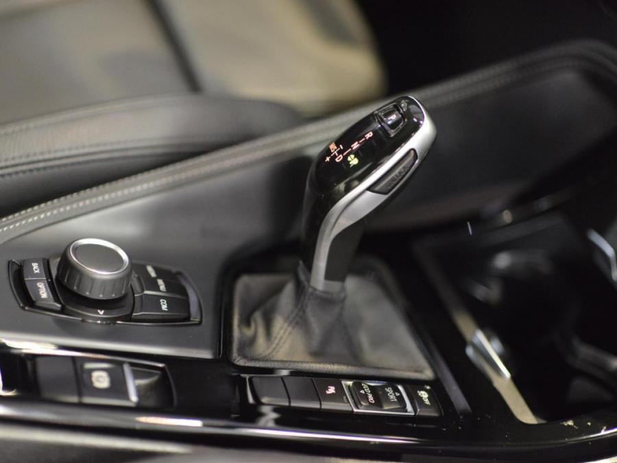 X1 SDRIVE 18IA M SPORT F48 - Image 2