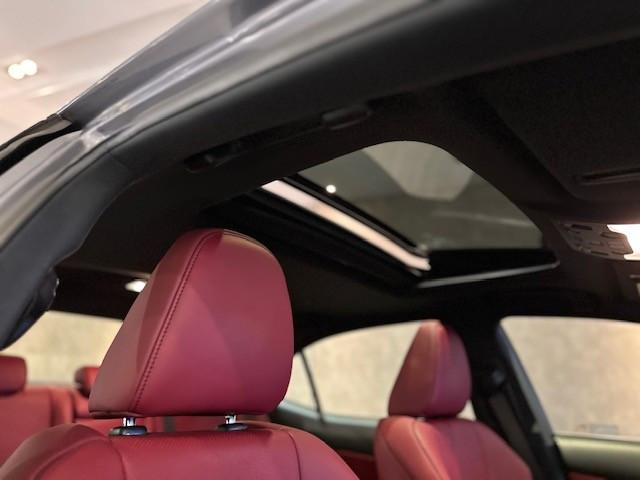 行貨 IS300 F SPORT版 2.0Turbo - Image 5