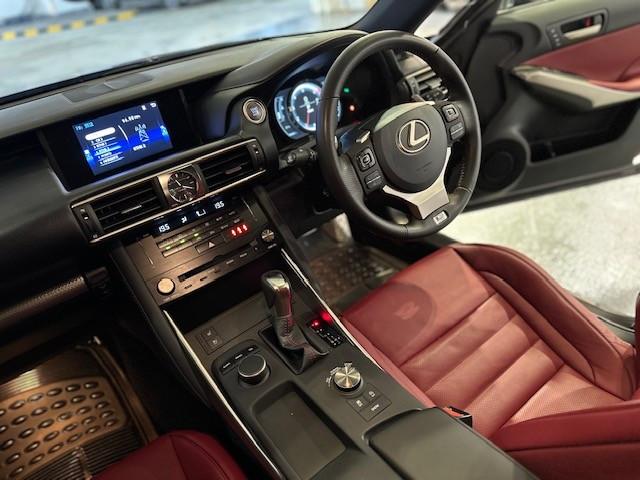 行貨 IS300 F SPORT版 2.0Turbo - Image 8