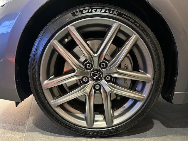 行貨 IS300 F SPORT版 2.0Turbo - Image 15