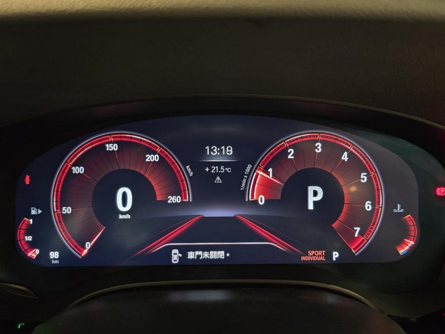 630IA GRAN TURISMO LUXURY - Image 9