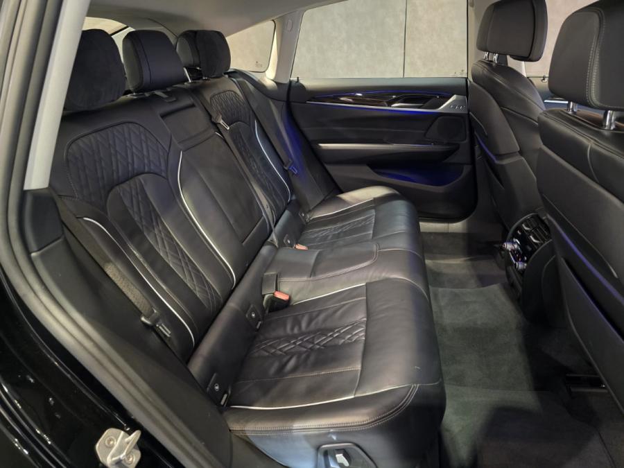 630IA GRAN TURISMO LUXURY - Image 7