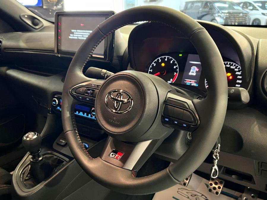 GR YARIS RC - Image 4