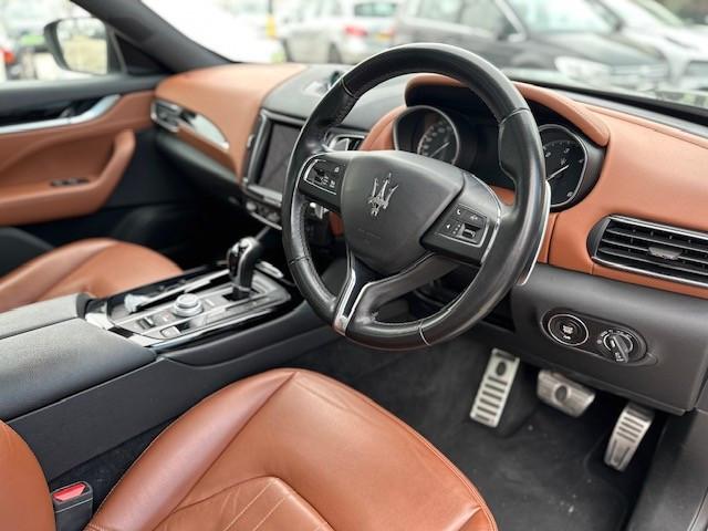 行貨 Levante Diesel柴油版 - Image 9