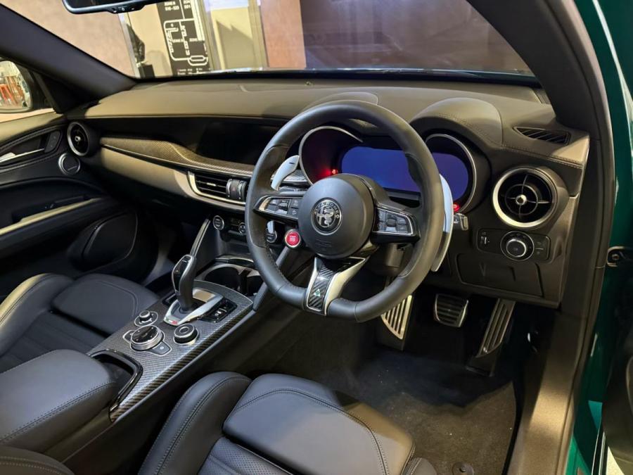 Stelvio Quadrifoglio - Image 6