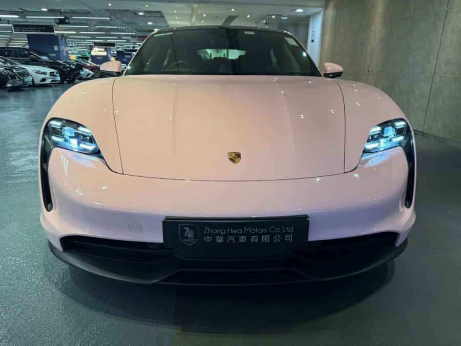 Taycan 4 S - Image 4