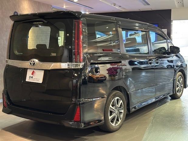 行貨 NOAH DELUXE FACELIFT包圍豪華版 - Image 2