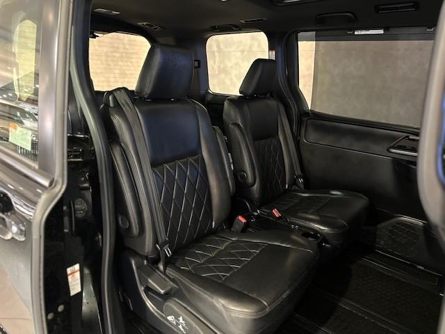 行貨 NOAH DELUXE FACELIFT包圍豪華版 - Image 6