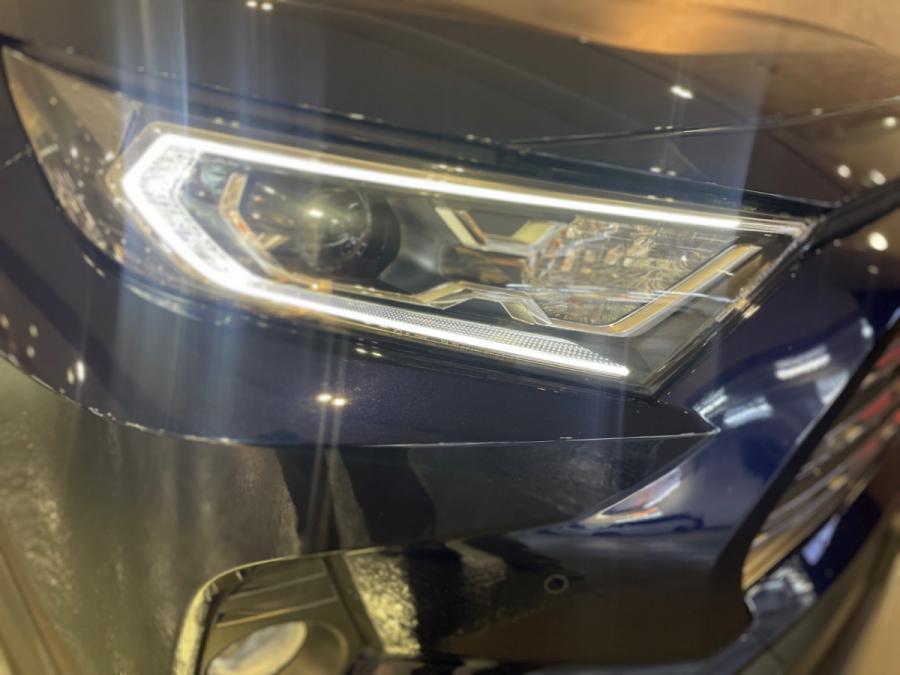 RAV 4 (Deluxe) - Image 4