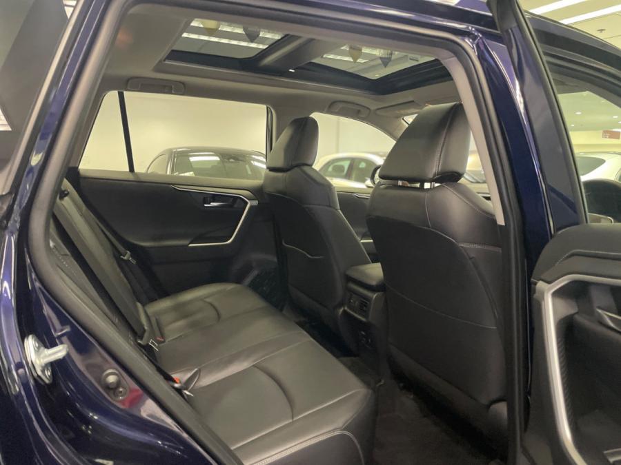 RAV 4 (Deluxe) - Image 5