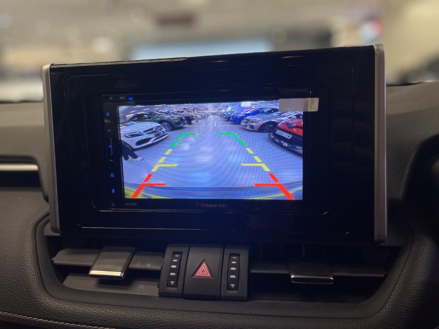 RAV 4 (Deluxe) - Image 9