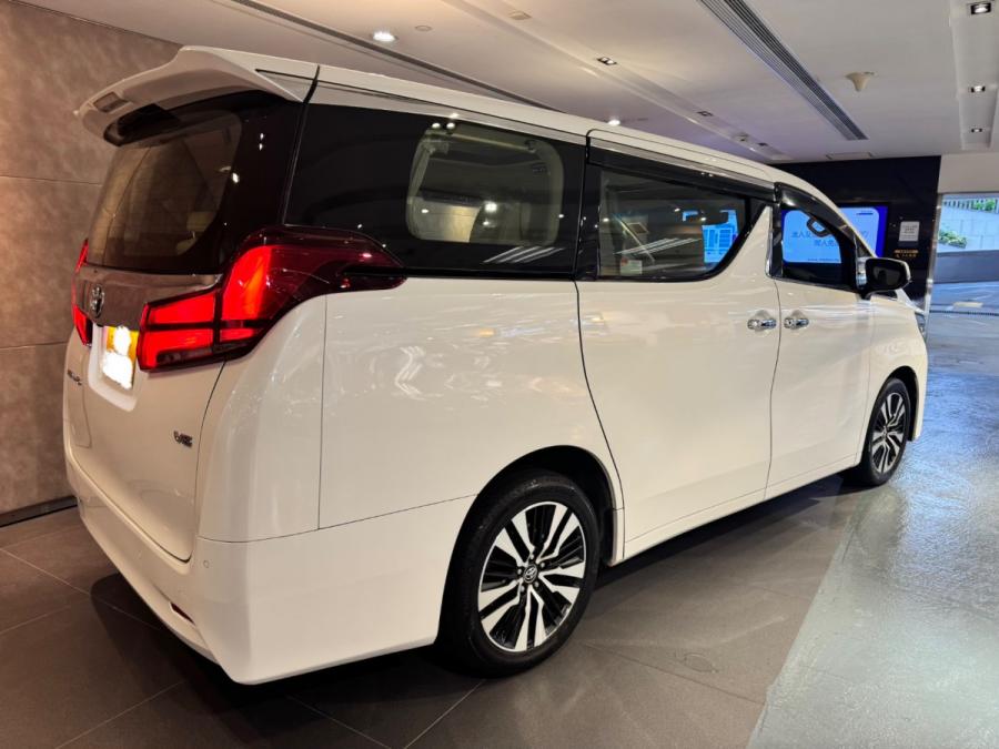 ALPHARD 3.5 GF - Image 3