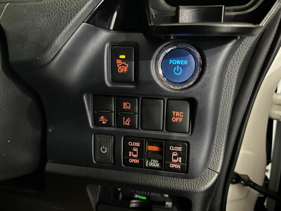 Voxy Hybrid ZS 煌II - Image 6