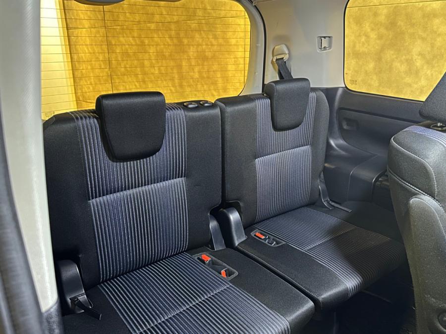 Voxy Hybrid ZS 煌II - Image 5