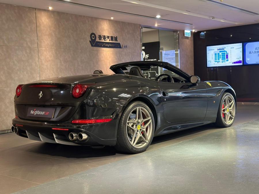 CALIFORNIA T - Image 4