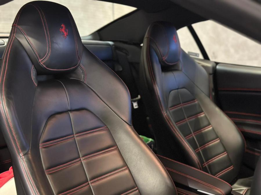 CALIFORNIA T - Image 7