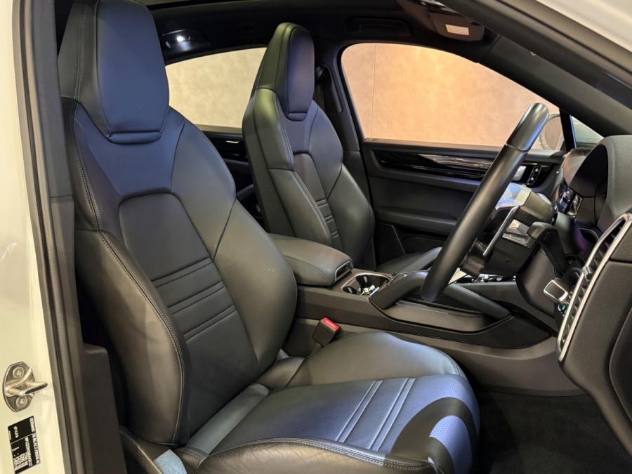 CAYENNE COUPE - Image 5