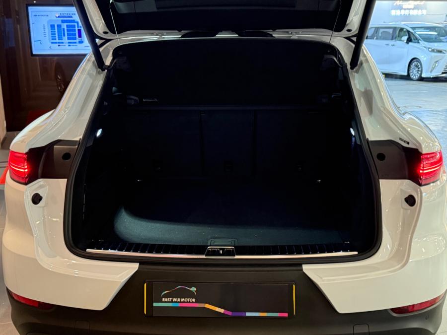 CAYENNE COUPE - Image 11