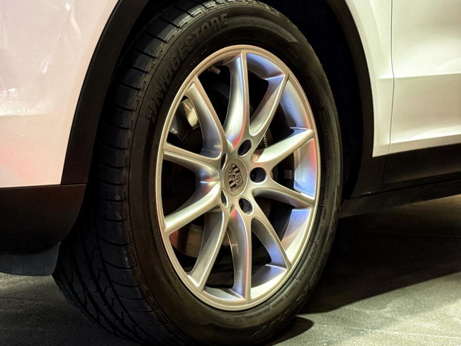 CAYENNE COUPE - Image 3