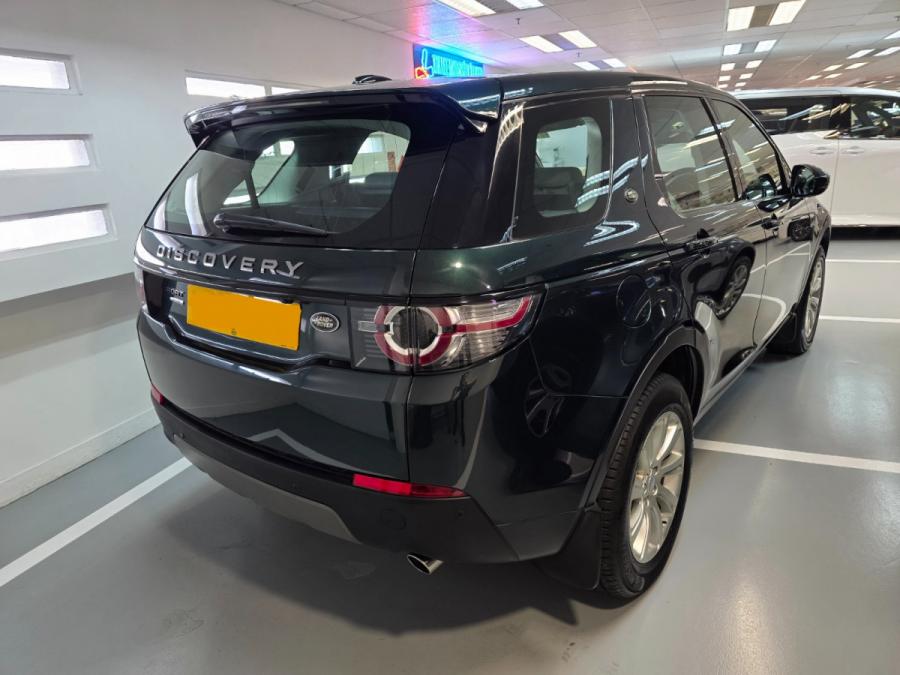 Discovery Sport SE 7S - Image 13