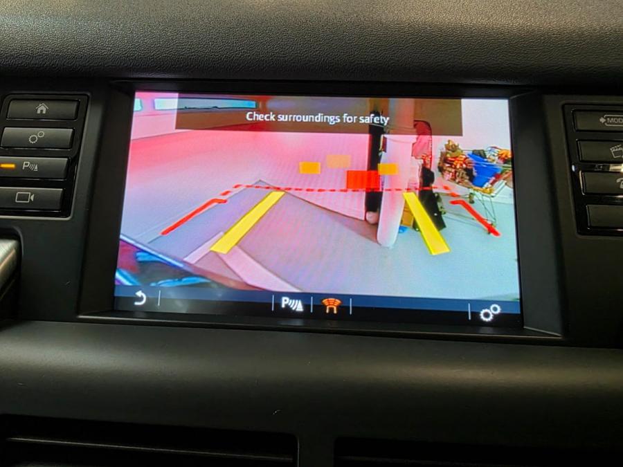 Discovery Sport SE 7S - Image 8