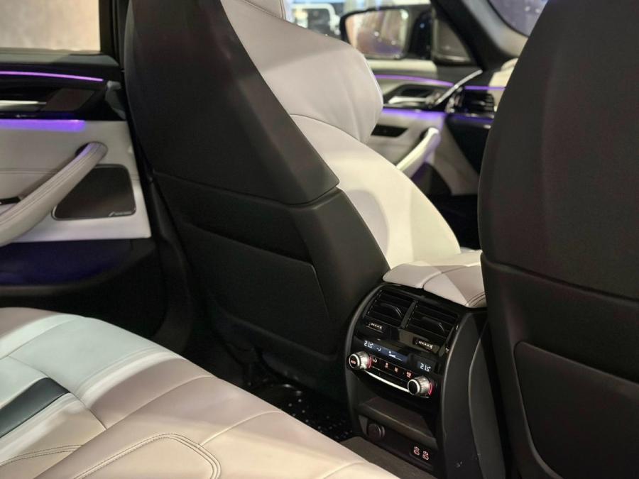 M5 COMPETITION - Image 7