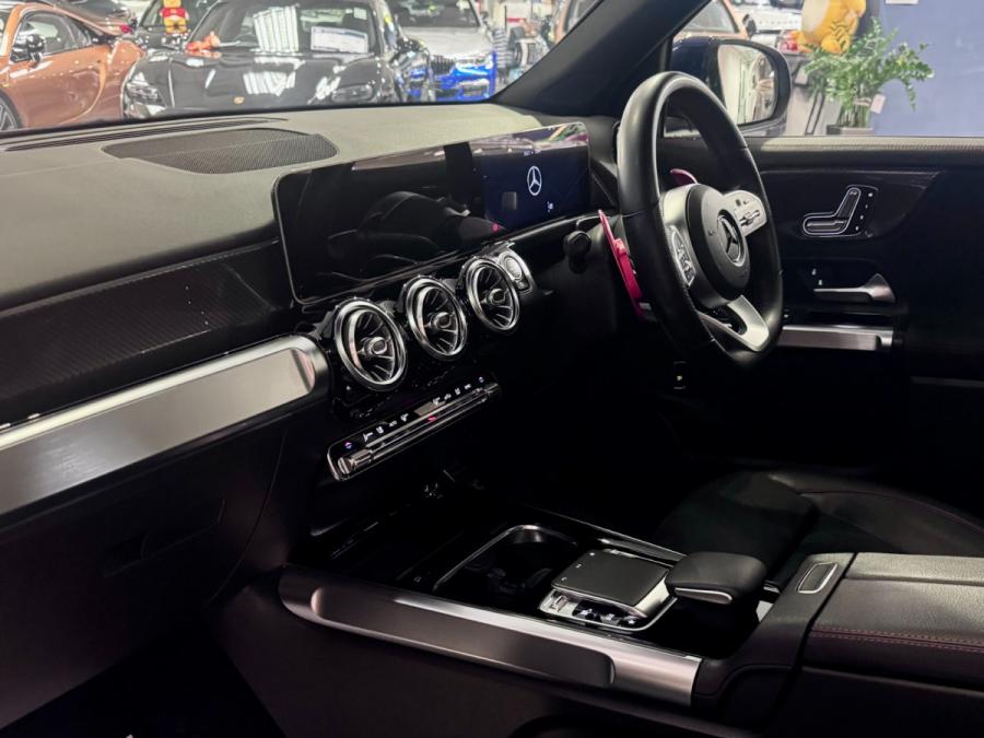 GLB250 4MATIC AMG - Image 6