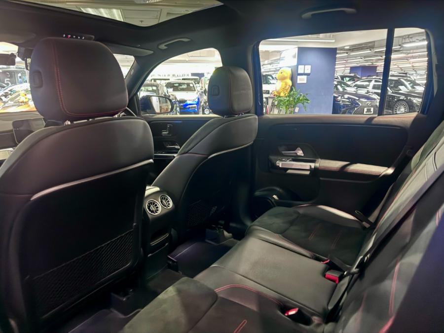 GLB250 4MATIC AMG - Image 10